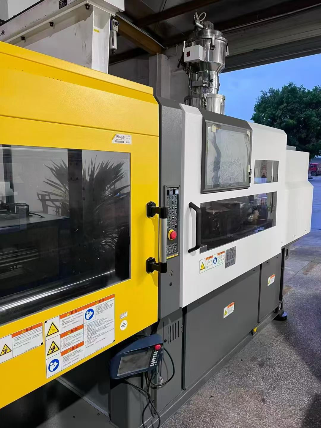 Fanuc 150T used machine photo 5