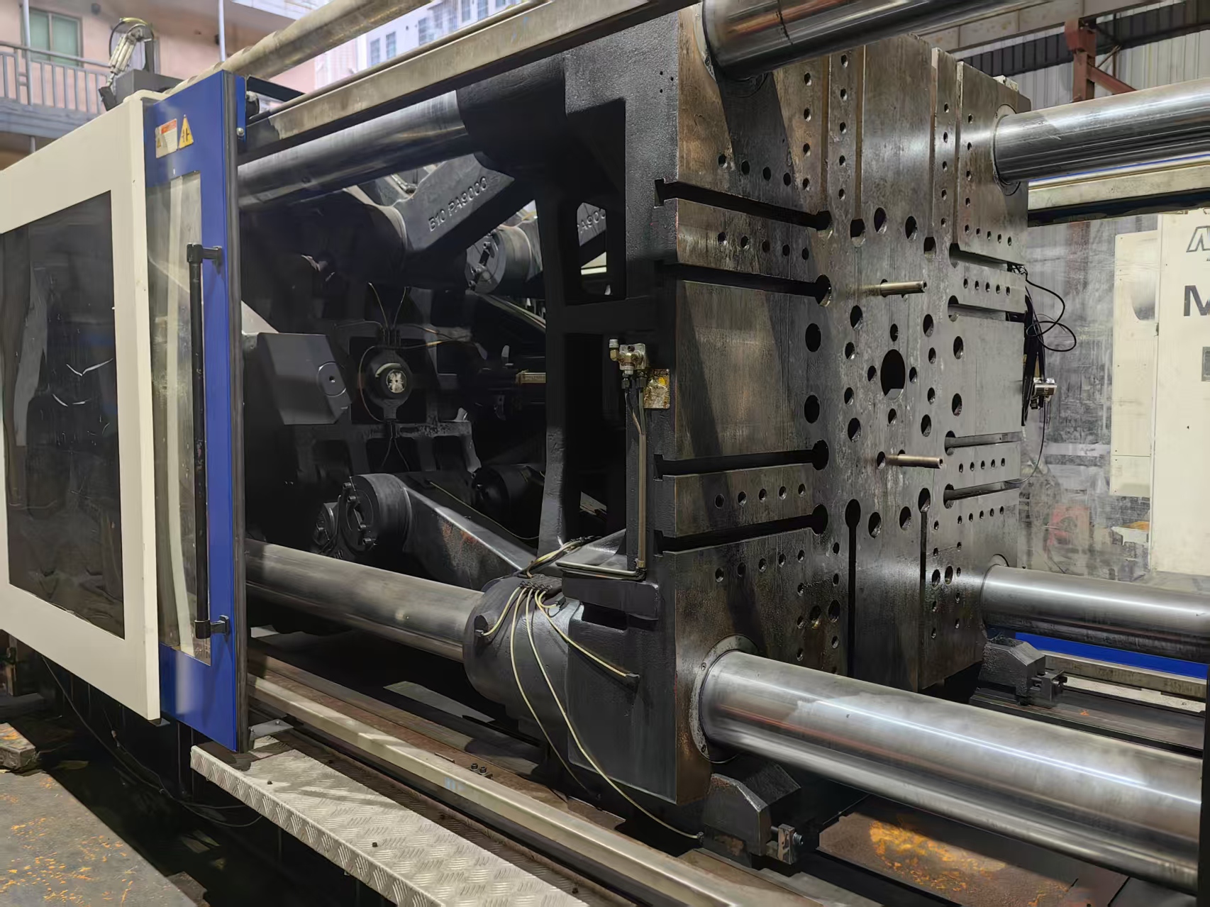 Haitian 900T used machine photo 3