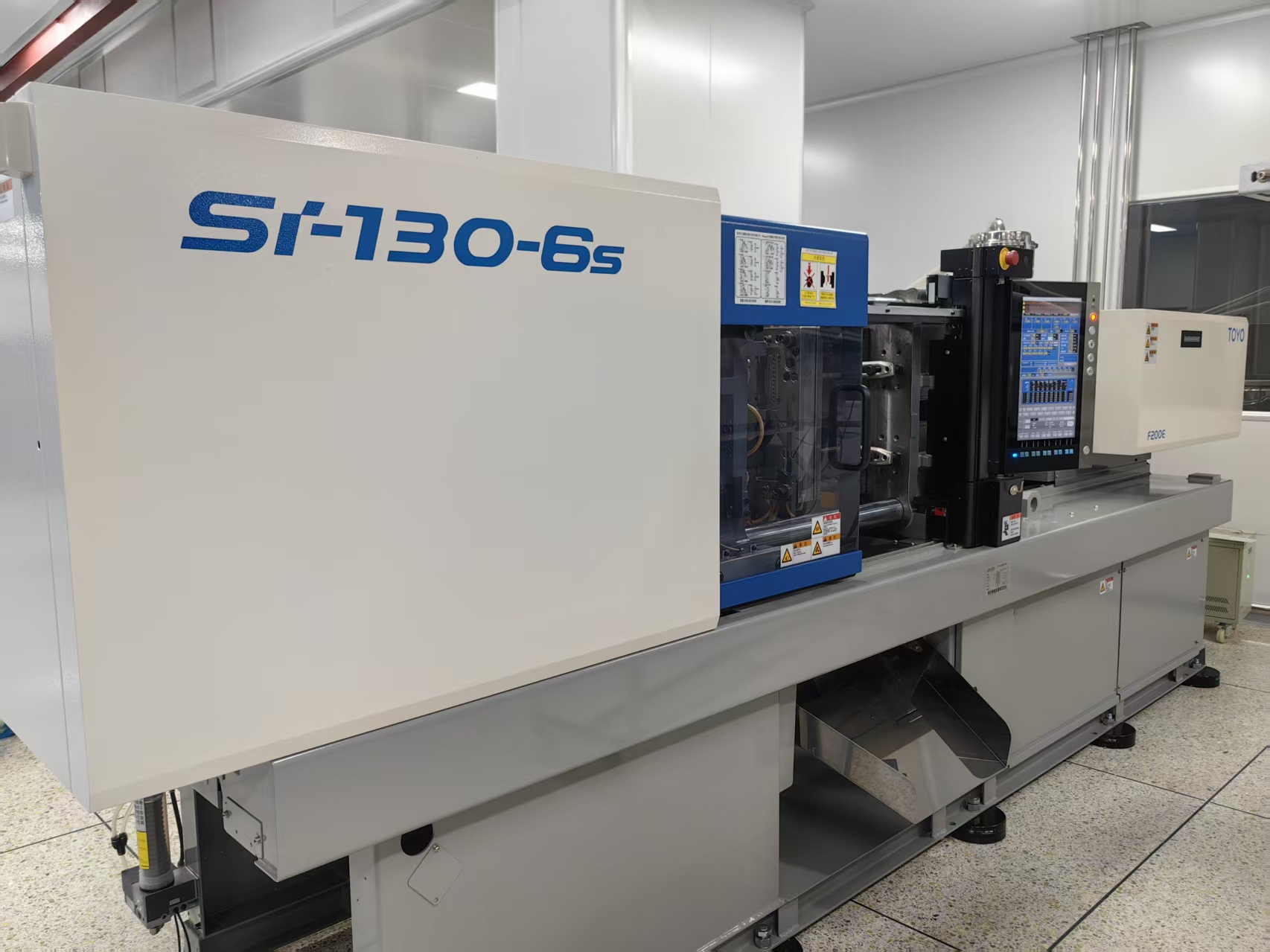 Used Toyo 130T Plastic Injection Molding Machine